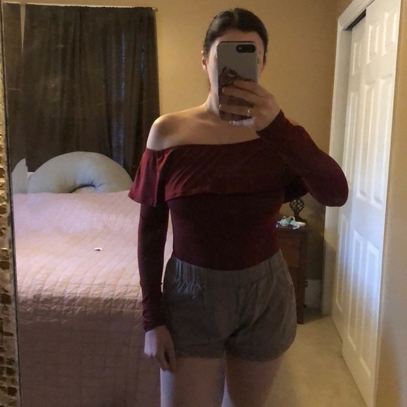 Maroon long sleeve ruffle onesie - Picture 2 of 3